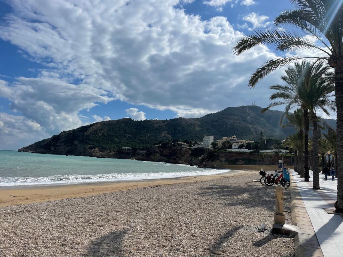 Traveler'S Beach Apartment With Sea View, Free Coffee & Parking Benidorm Eksteriør billede