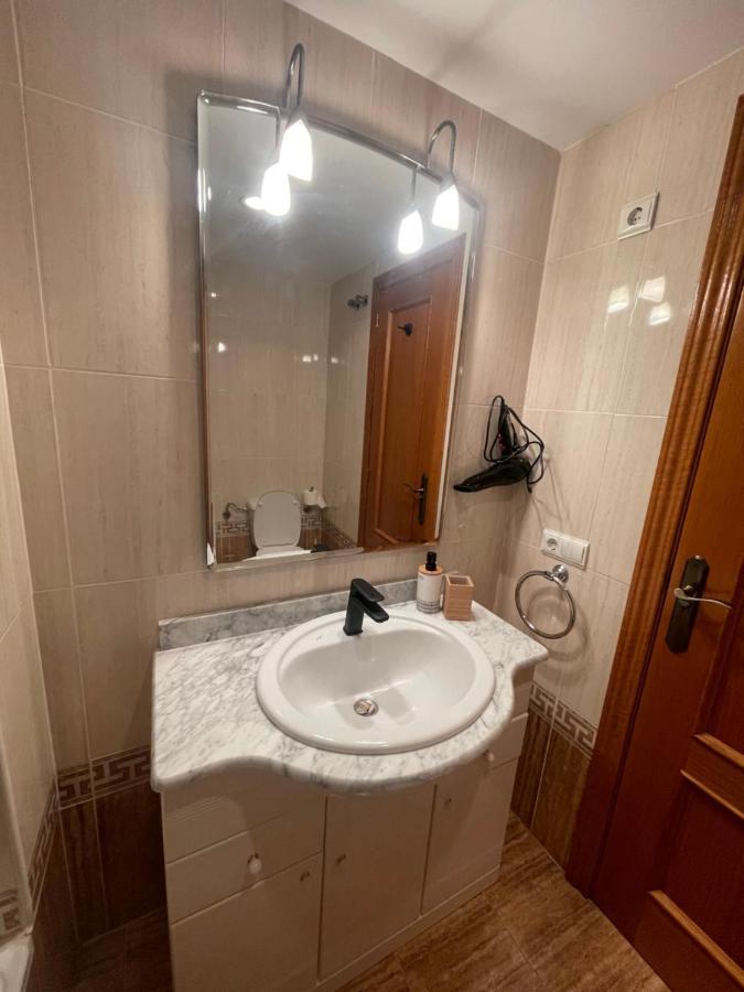 Traveler'S Beach Apartment With Sea View, Free Coffee & Parking Benidorm Eksteriør billede