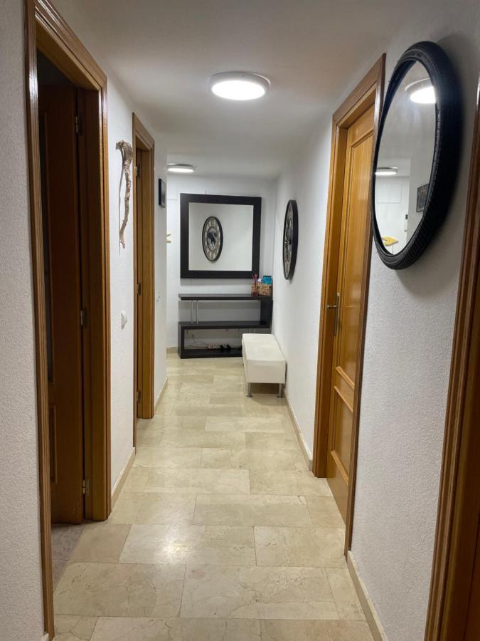 Traveler'S Beach Apartment With Sea View, Free Coffee & Parking Benidorm Eksteriør billede